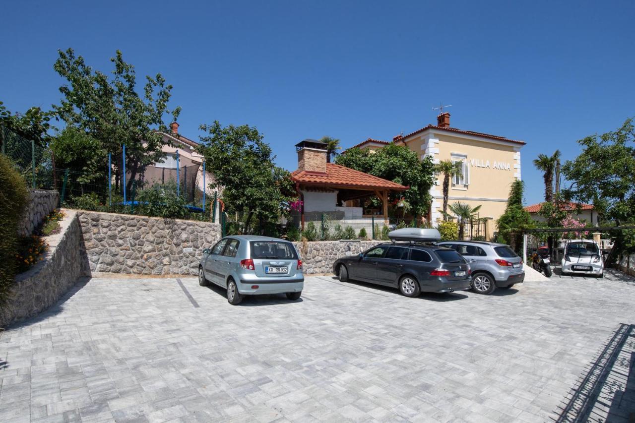 Villa Anna-Potkrovlje Ika Dış mekan fotoğraf